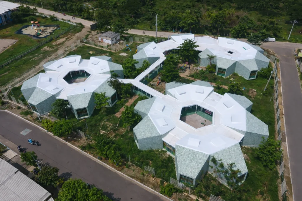 4 q85 1772471722 2639